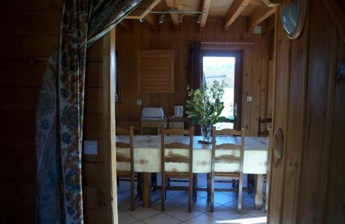 Girmont-Val-d'Ajol House | Charming CHALET du DROPT: Pet-Friendly Retreat for Families