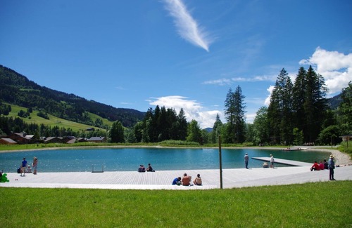 Praz-sur-Arly Ski Chalet | Experience Chalet Edelweiss: Guest Rated 10/10 Getaway