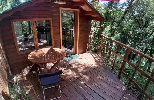 Payrignac Cabin | Chalet Ekowün: Oceanfront Retreat with Top Guest Ratings