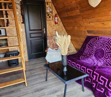 La Motte-Fanjas Ski Chalet | Oceanfront Retreat at Chalet en A de la Motte-Fanjas