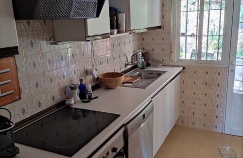Carabana House | Charming Chalet in Carabaña: Family & Pet Friendly Escape