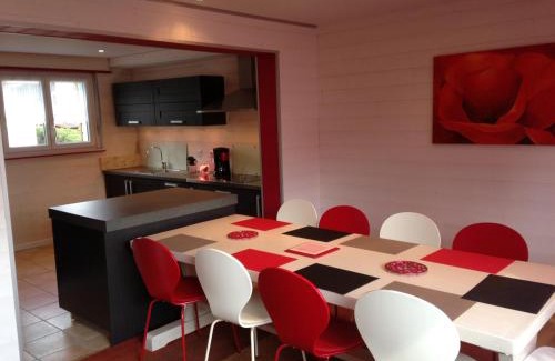 Xonrupt-Longemer Ski Chalet | Discover Chalet en Couleurs: Family-Friendly Retreat
