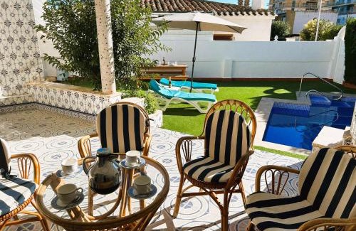 Mar de Cristal House | Elegant Chalet en el Mar Menor with Private Pool & 9/10 Rating