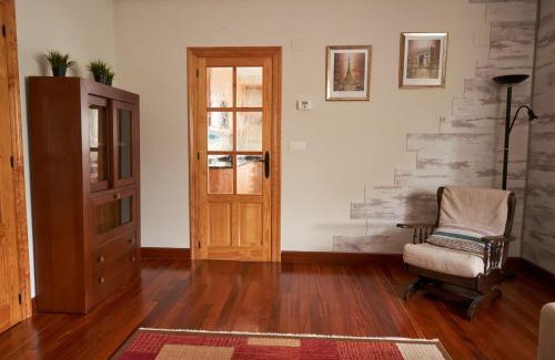 Merindad de Cuesta-Urria Ski Chalet | Kid-Friendly Retreat in Nofuentes: Top Rated 9.7/10 Stay