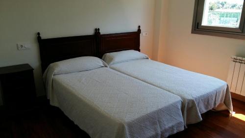 Distrito Rural Este House | Inviting Chalet en Somió with Independent Estate for Families
