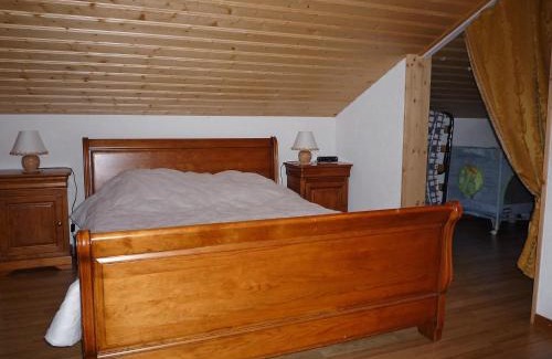 Chamoson Ski Chalet | Chalet L'Escapade: Family-Friendly Getaway with 4 Stars