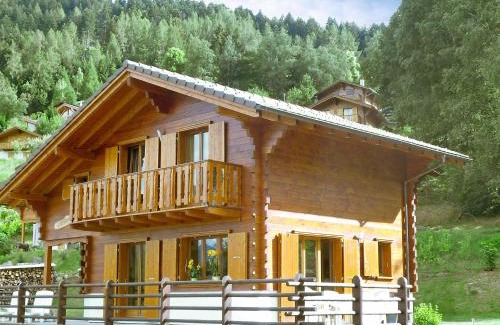 Chamoson Ski Chalet | Chalet L'Escapade: Family-Friendly Getaway with 4 Stars