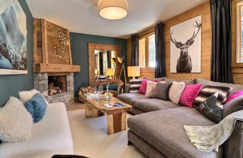 Morzine Ski Chalet | Chalet Eveleen: Cozy Retreat in Morzine Near Ski Lifts