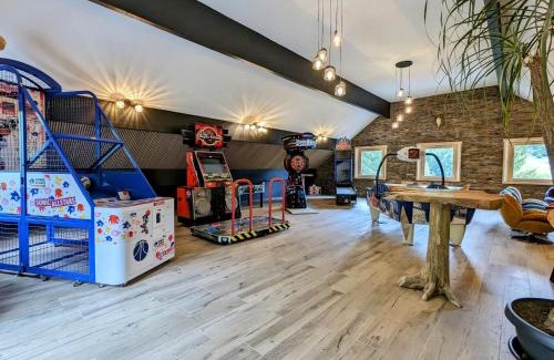 Le Grand Valtin House | Family-Friendly Gîte in Ban-sur-Meurthe-Clefcy for 14 Guests