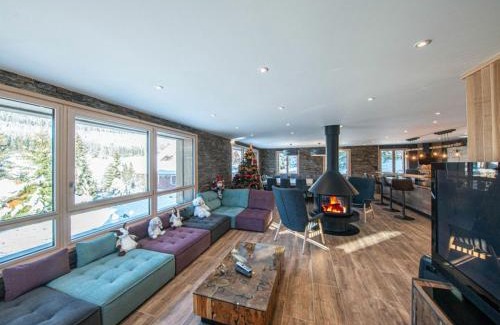 Le Grand Valtin House | Spacious Family Chalet with Spa, Game Room & Slopes Nearby