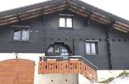 La Roche-sur-Foron Ski Chalet | Chalet familial au cœur de la Haute Savoie