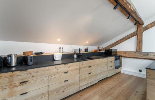 Praranger Ski Chalet | Family-Friendly Chalet with Sauna & Spa Near Ski Slopes