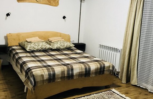 Pasika Ski Chalet | Comfortable Chalet "Family 2" with Oceanfront Views