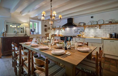 Saint-Jean-dʼAulps Ski Chalet | Chalet Fleur D'Aulps - OVO Network