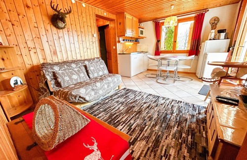 Bernex Ski Chalet | Spacious Chalet Bernex: Perfect for Families & Pets