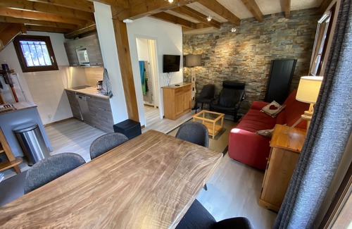 Cauterets Ski Chalet | Comfortable Chalet for 6 in Cauterets with Free Parking