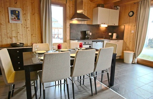 Chamrousse Ski Chalet | Discover Chalet Chamrousse: 4 Bedrooms for Family Fun