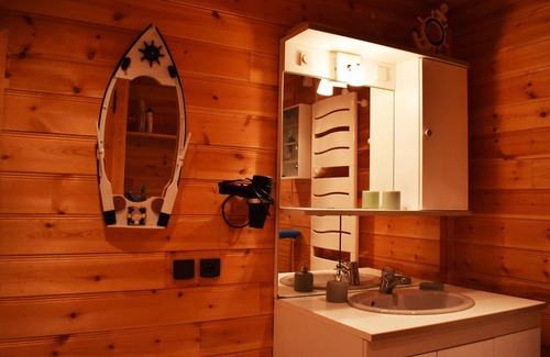 Montgellafrey Ski Chalet | Cozy Chalet Saint-François-Longchamp for 12 Guests
