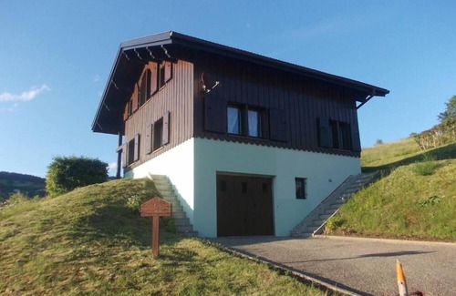 Fresse-sur-Moselle Ski Chalet | Chalet in Fresse-sur-Moselle: Guest Rated 10/10 & Pet Friendly