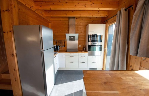 Xonrupt-Longemer Cabin | Relaxing Chalet Gérardmer with Spa, Hot Tub & Lake Views