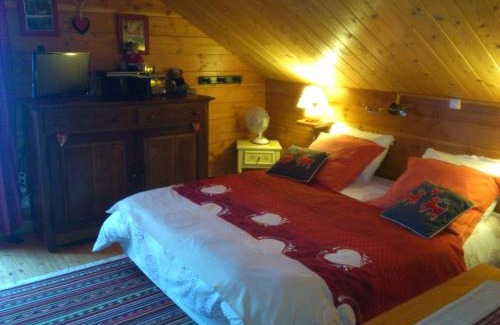Le Tholy House | Explore Chalet Gérardmer: Pet-Friendly Escape in Le Tholy