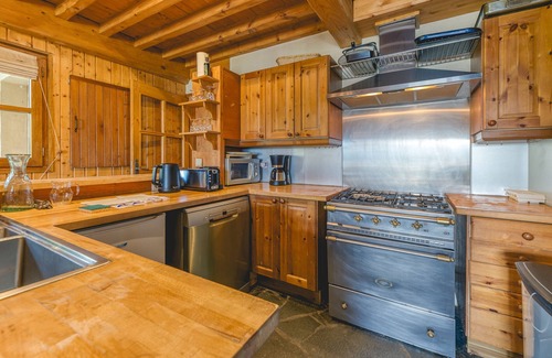 Villard-Reculas Ski Chalet | Chalet 'Gabbro- Moderne Tout Confort' with Mountain View, Private Terrace and Wi-Fi