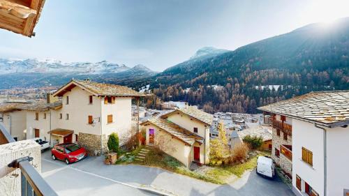Val Cenis Ski Chalet | Grand Croix Chalet: Oceanfront Retreat for Up to 10 Guests