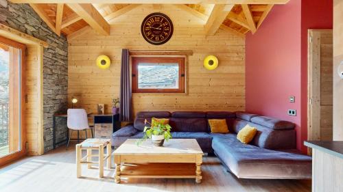 Val Cenis Ski Chalet | Grand Croix Chalet: Oceanfront Retreat for Up to 10 Guests