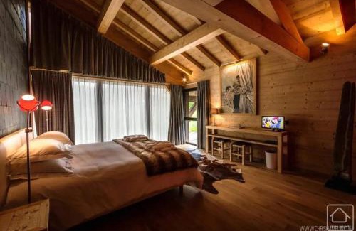 Morzine Ski Chalet | Scenic Chalet at Morzine Slopes with Breathtaking Views