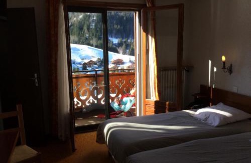 La Clusaz Hotel | Experience Chalet-Hôtel du Borderan with Oceanfront Views