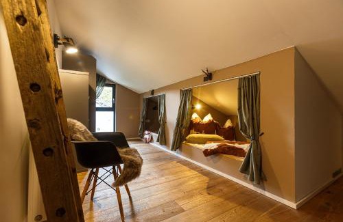Zella-Mehlis Ski Chalet | Beautiful Chalet Hüttenzauber: Oceanfront & Pet Friendly
