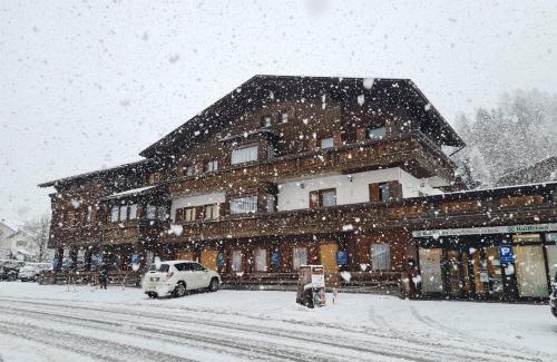 Arabba Apartment | Family-Friendly Chalet Helen with Great Guest Ratings
