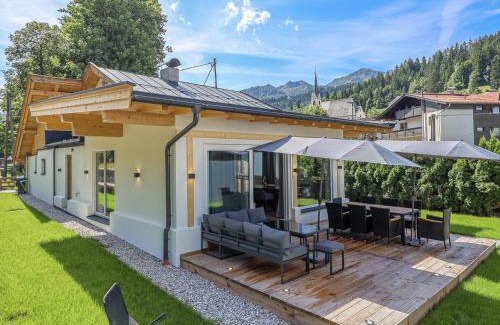 Fieberbrunn House | Chalet Hornblick: Family-Friendly Retreat with Pet Amenities
