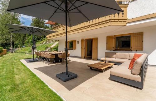 Viehhofen Ski Chalet | Experience Chalet Huski Viehhofen: 4-Star Family Retreat