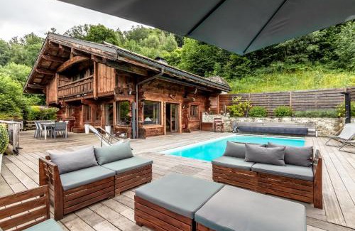 Saint-Gervais-les-Bains Ski Chalet | Relaxing Chalet Hygge with Pool & Quiet Atmosphere