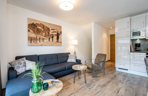 Muehlbach Am Hochkoenig Ski Chalet | Escape to Muehlbach: Cozy Chalet with Sauna & Spa