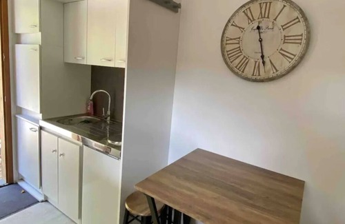 Villetelle Cabin | Chalet Idéal Pour Petite Famille ou Amoureux à 20 Minutes de la mer