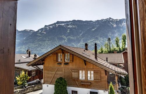 Ringgenberg Apartment | Chalet Idylle - mountain view & next to Interlaken