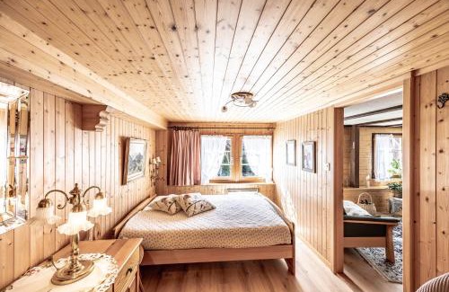 Ringgenberg Apartment | Chalet Idylle - mountain view & next to Interlaken