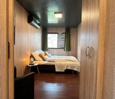 Schenkenfelden House | Chalet im Grünen: Family-Friendly Retreat in Nature