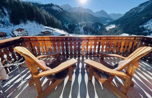 Litziruti Ski Chalet | Discover Chalet Im Wieselti: Family-Friendly Retreat