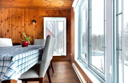 Val-Racine Ski Chalet | Experience a Cozy Chalet in a Dark Sky Reserve