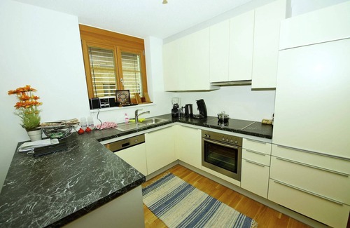 Brand Ski Chalet | Ideal Ski-In Apartment in Brand with Top Amenities