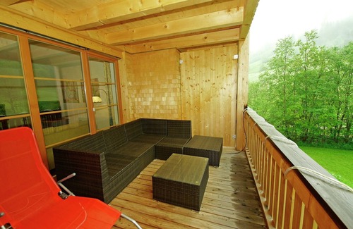 Brand Ski Chalet | Ideal Ski-In Apartment in Brand with Top Amenities