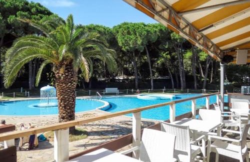 Baia Domizia Ski Chalet | Family-Friendly Retreat at Belvilla by OYO Baia Domizia