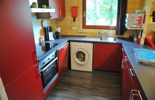 Oignies-en-Thierache House | Cozy Wooden Chalet with Kitchen & Breakfast Included