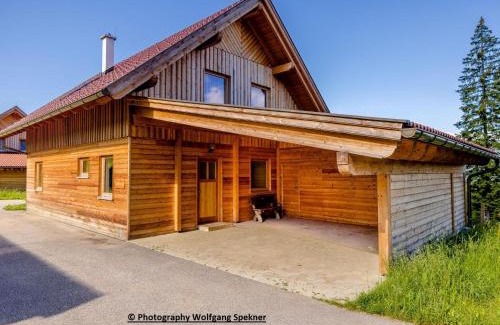 Frantschach-Sankt Gertraud House | Scenic Mountain Hut with Sauna on Weinebene, Rated 9/10