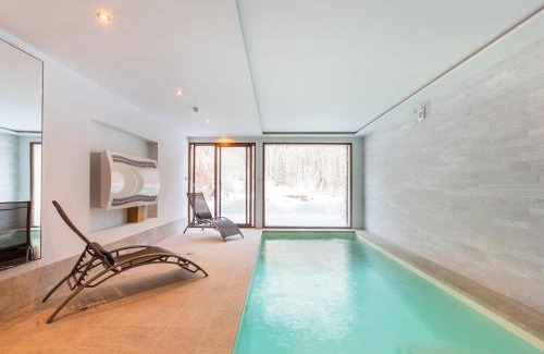 Champagny-en-Vanoise Ski Chalet | Chalet in Champagny by Ski Slopes, cleaning included