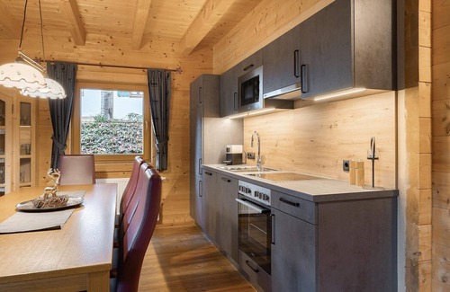 Fuegen Ski Chalet | Relaxing Retreat at Chalets Almdorf Zillertal, Fügen
