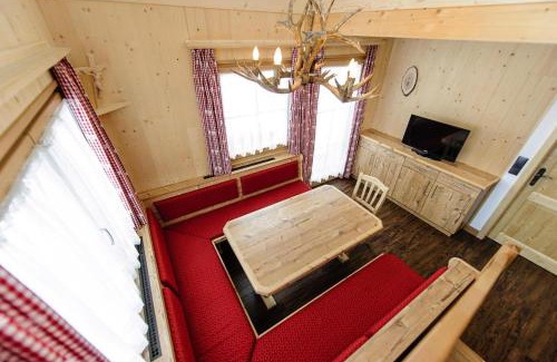 Gaal Ski Chalet | Relaxing Holiday Home in Gaal im Murtal with Terrace